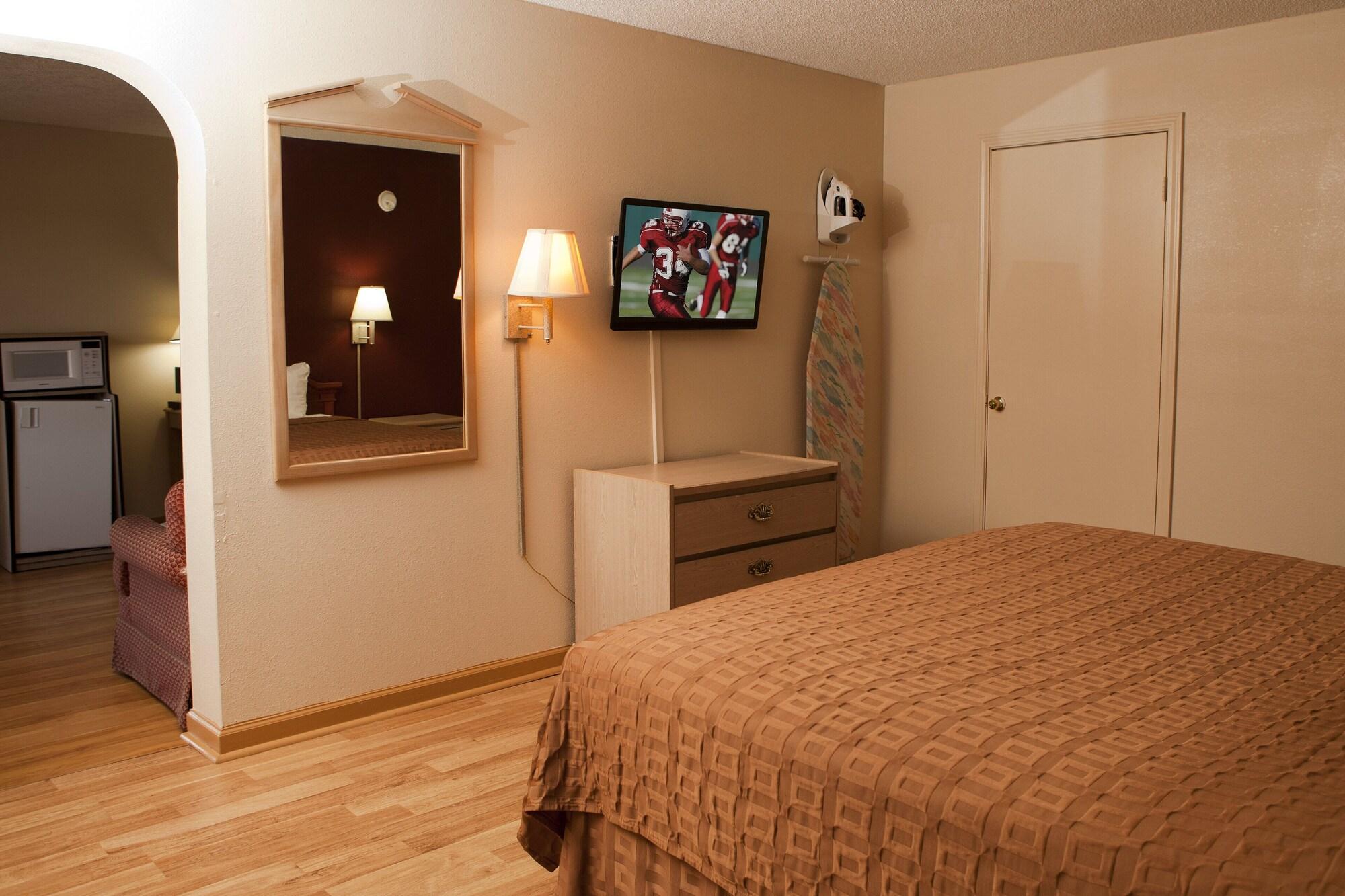 Red Roof Inn & Suites Jackson, Tn Экстерьер фото
